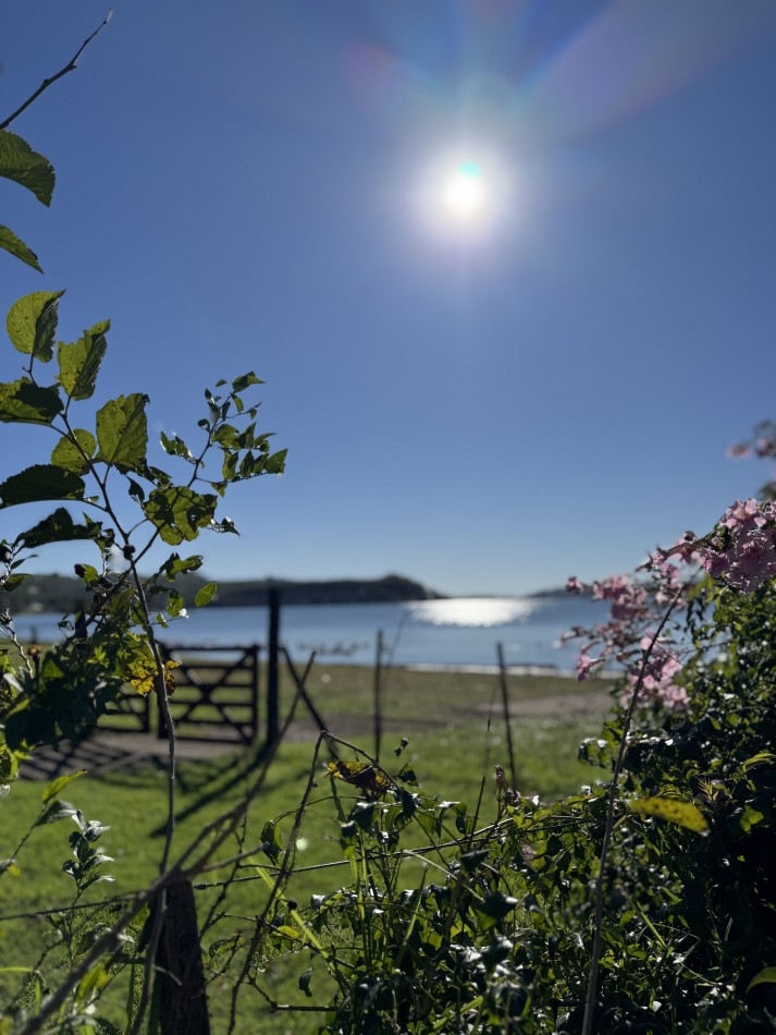 CASA CON BAJADA AL LAGO EN VILLA GUADALUPE