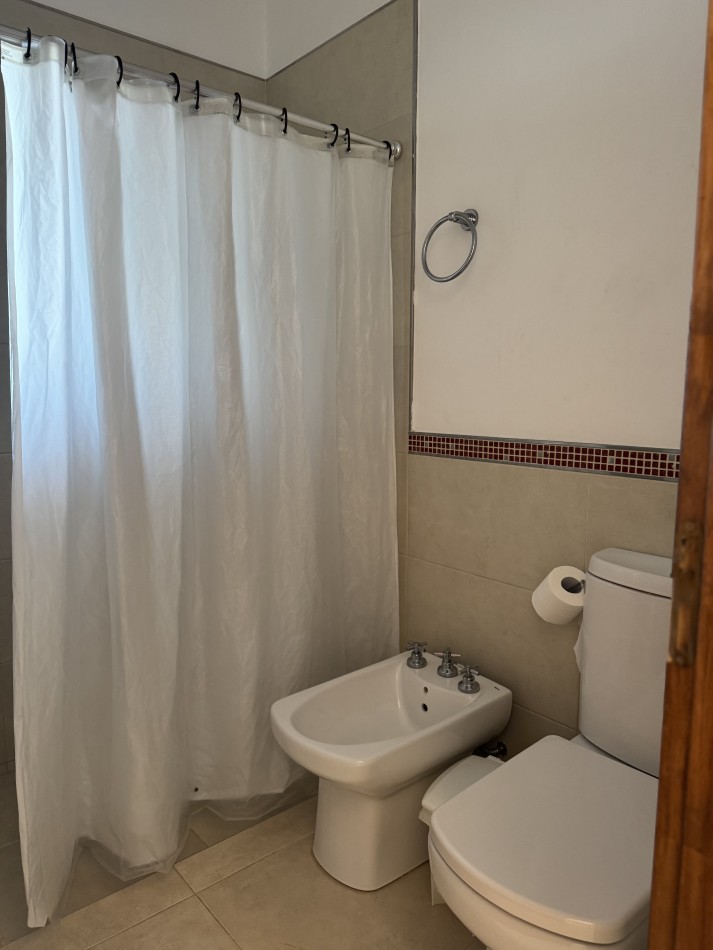 CASA EN VILLA NATURALEZA CON IMEJORABLE VISTA