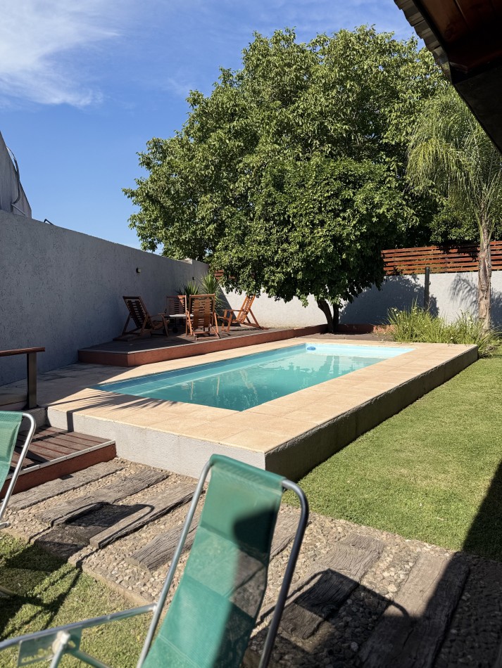 PROPIEDAD EN VILLA DEL DIQUE