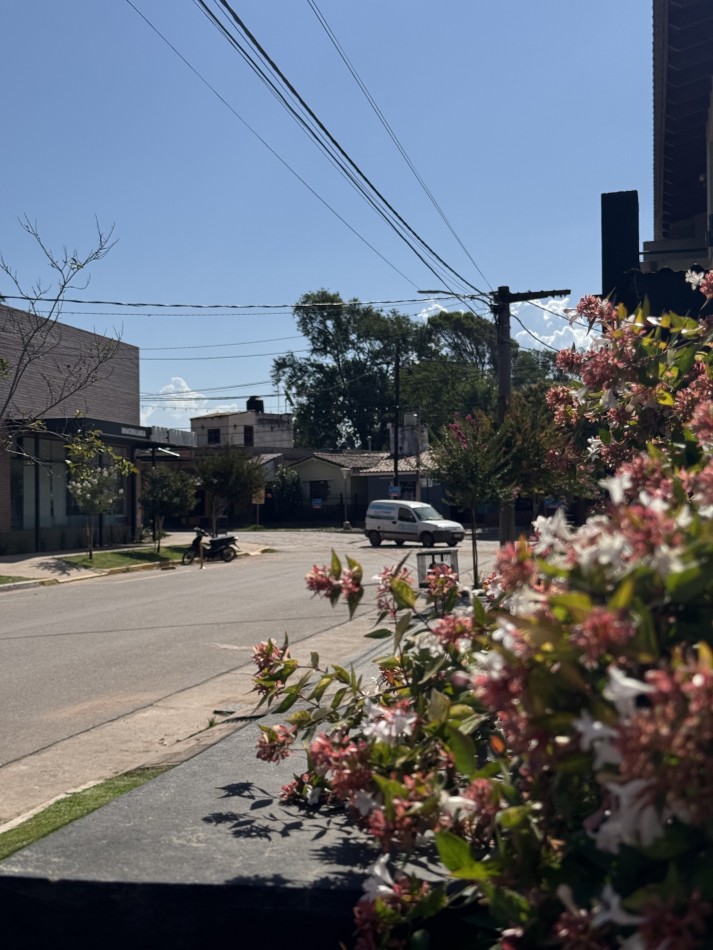 PROPIEDAD EN VILLA DEL DIQUE