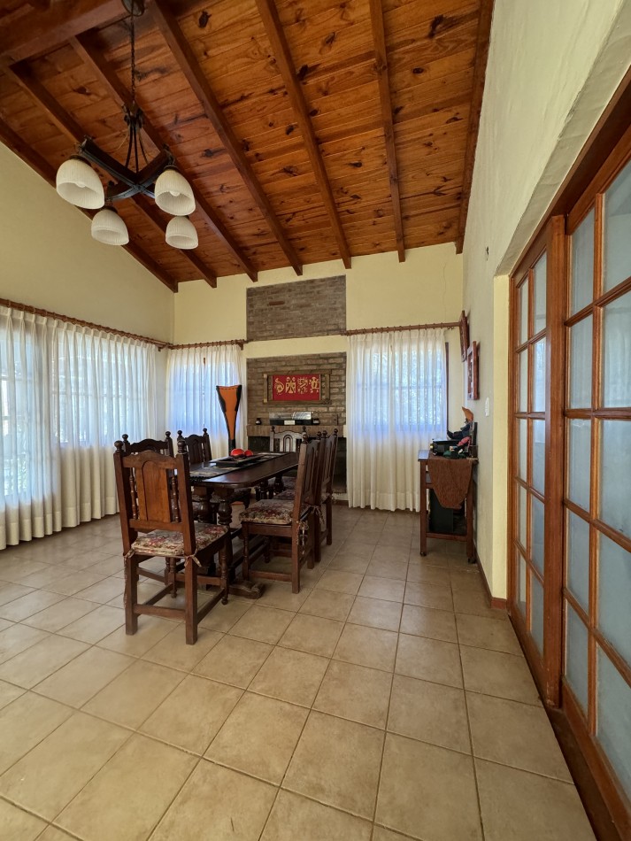 CASA EN VILLA RUMIPAL