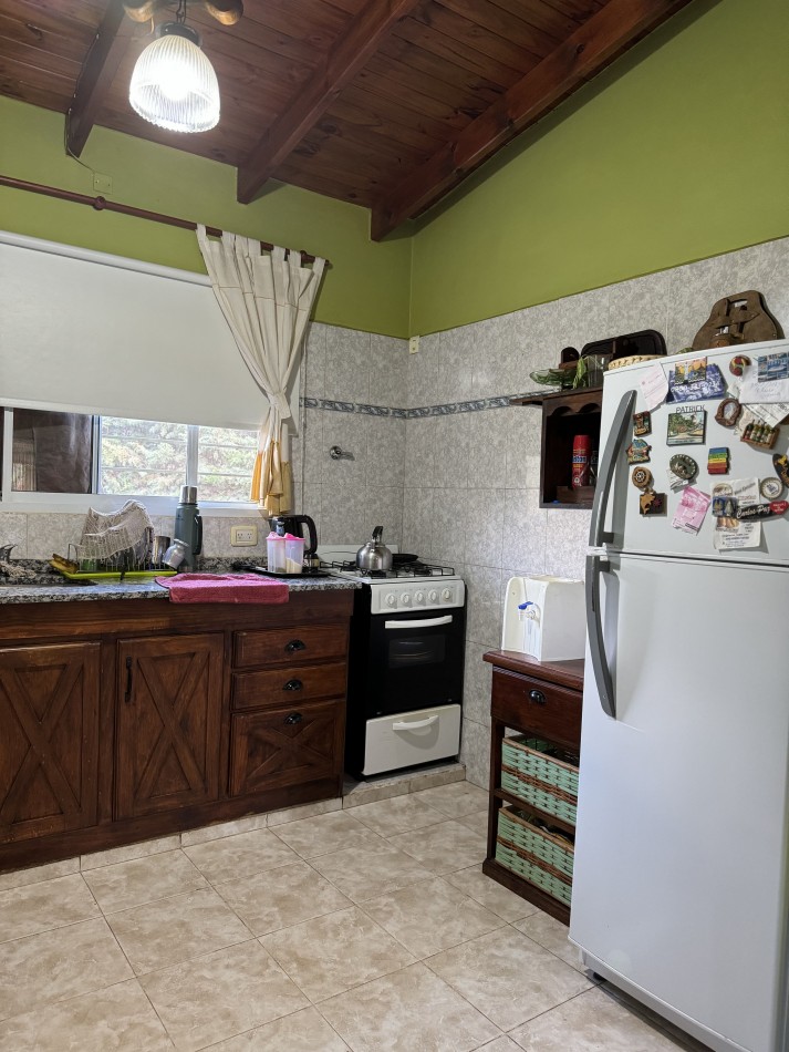 CASA DE GRAN LOTE EN VILLA DEL DIQUE! 