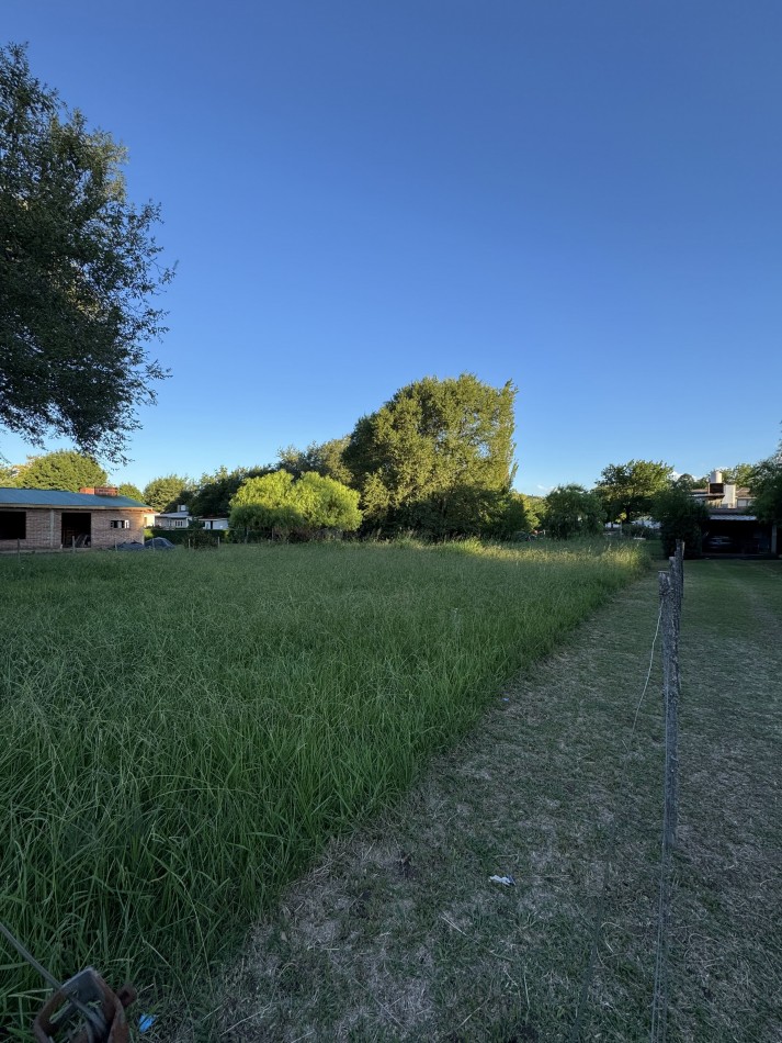 LOTE EN VILLA DEL DIQUE 