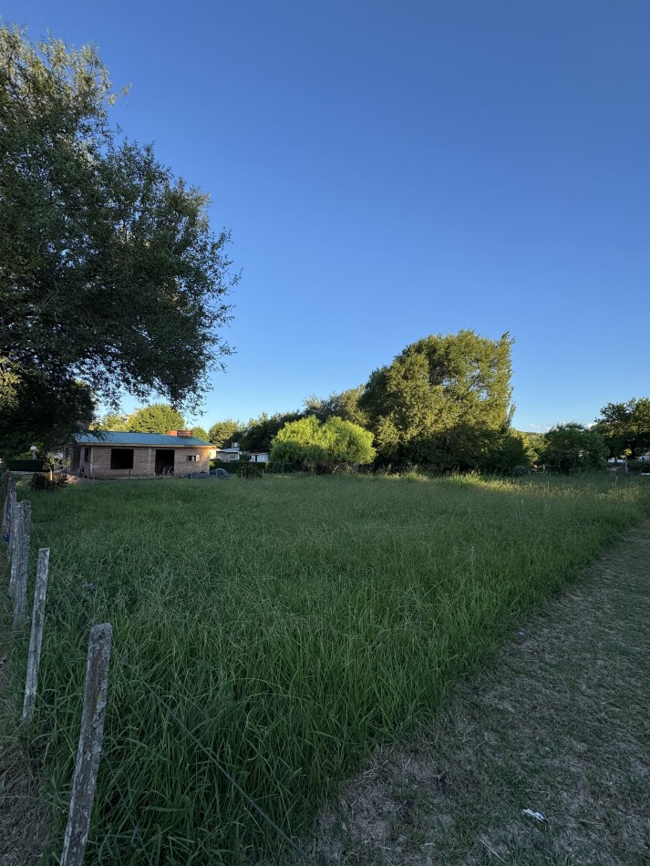 LOTE EN VILLA DEL DIQUE 
