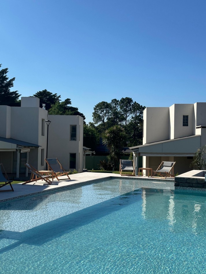 Complejo de 8 PH con financiacion directa hasta 24 meses