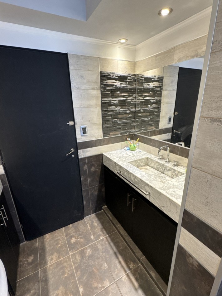 PROPIEDAD EN VILLA DEL DIQUE