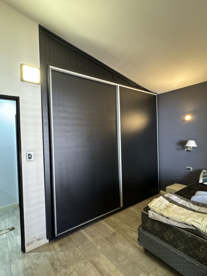 PROPIEDAD EN VILLA DEL DIQUE