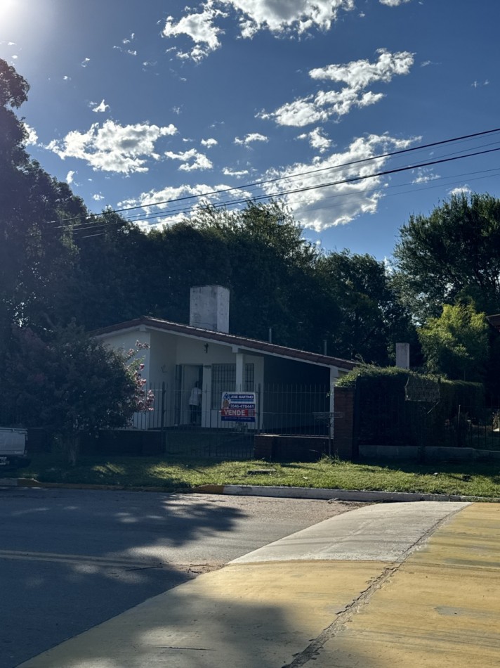 PROPIEDAD IMPERDIBLE EN VILLA DEL DIQUE!