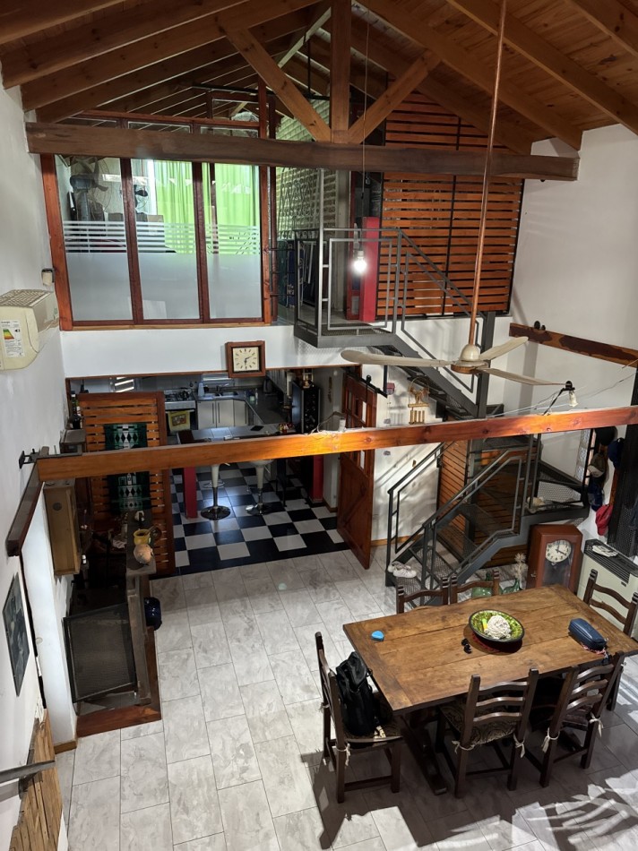 PROPIEDAD ESPECTACULAR! / VILLA DEL DIQUE!