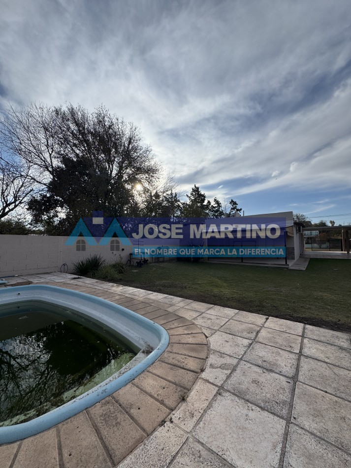 HERMOSA CASA EN VILLA DEL DIQUE