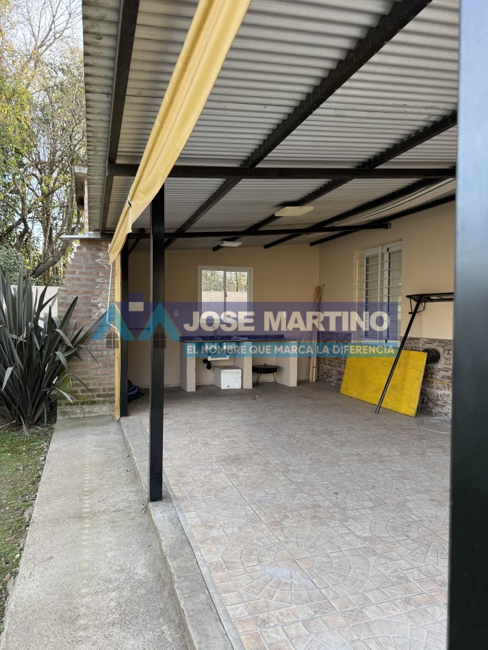 HERMOSA CASA EN VILLA DEL DIQUE