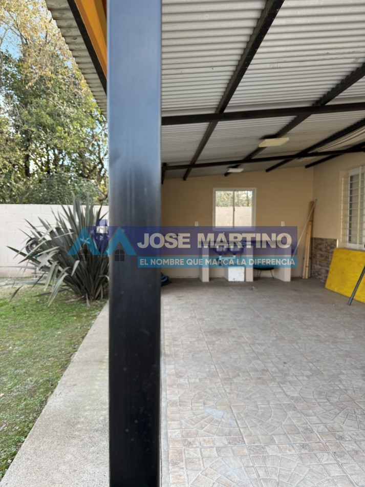 HERMOSA CASA EN VILLA DEL DIQUE