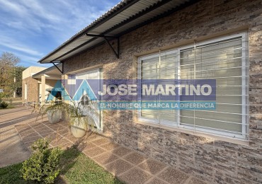 HERMOSA CASA EN VILLA DEL DIQUE